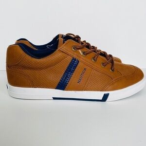 NWT Nautica Hull Youth Lace Up Tan Shoes Size 6